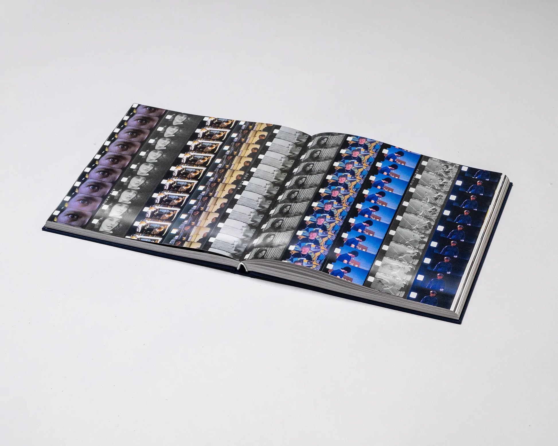 PAUSE - Chris Middlebrook